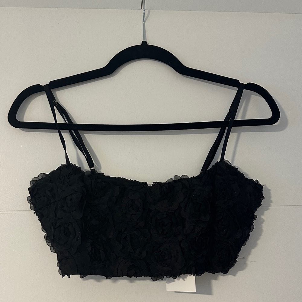 Stylish Black Floral Crop Top